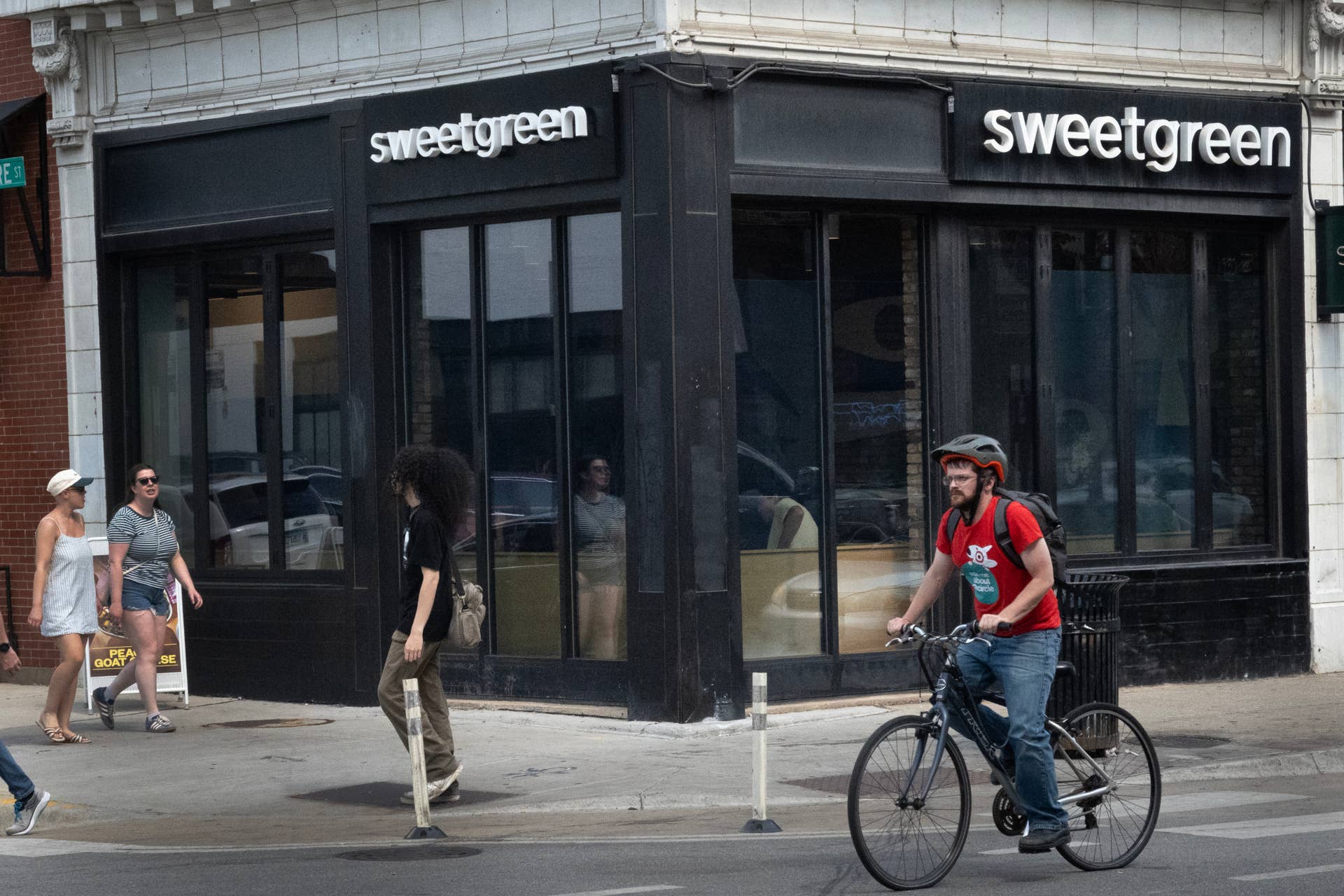 Sweetgrreen Sweetgreen makes major menu change customers will love - TheStreet