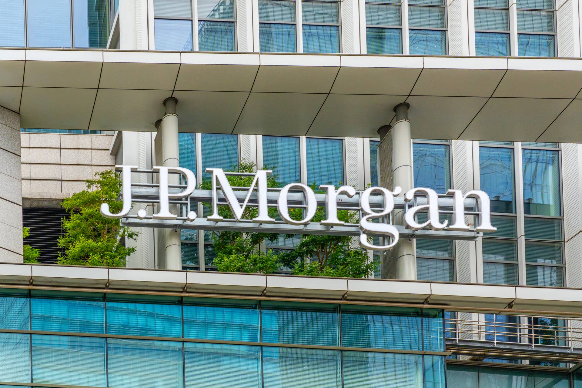 JPMorgan flashes a red flag on Kalshi, Polymarket trading