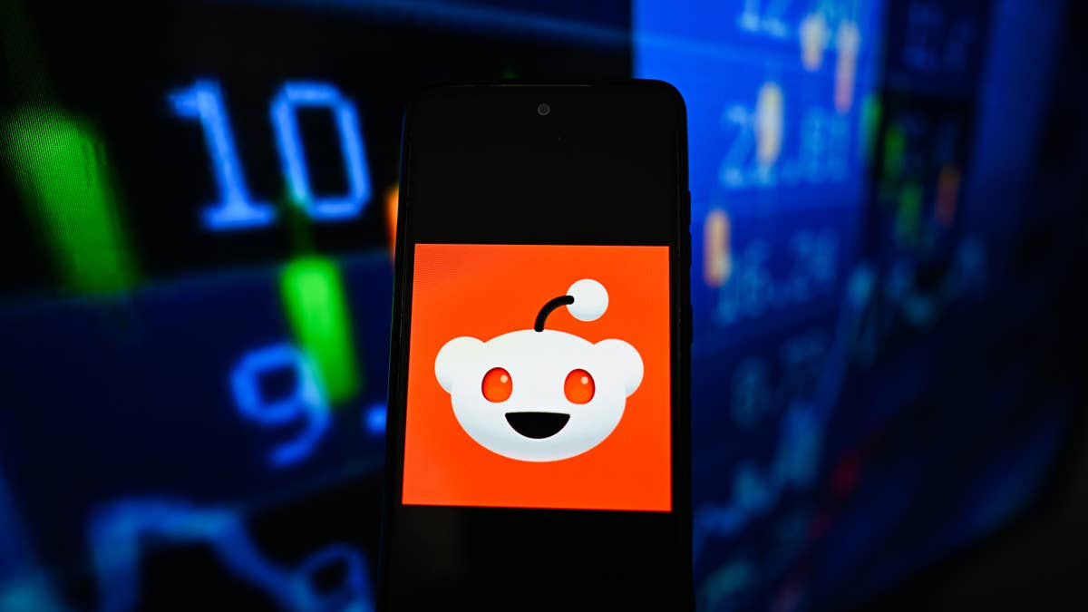 Reddit CEO delivers bold warning to Google and OpenAI