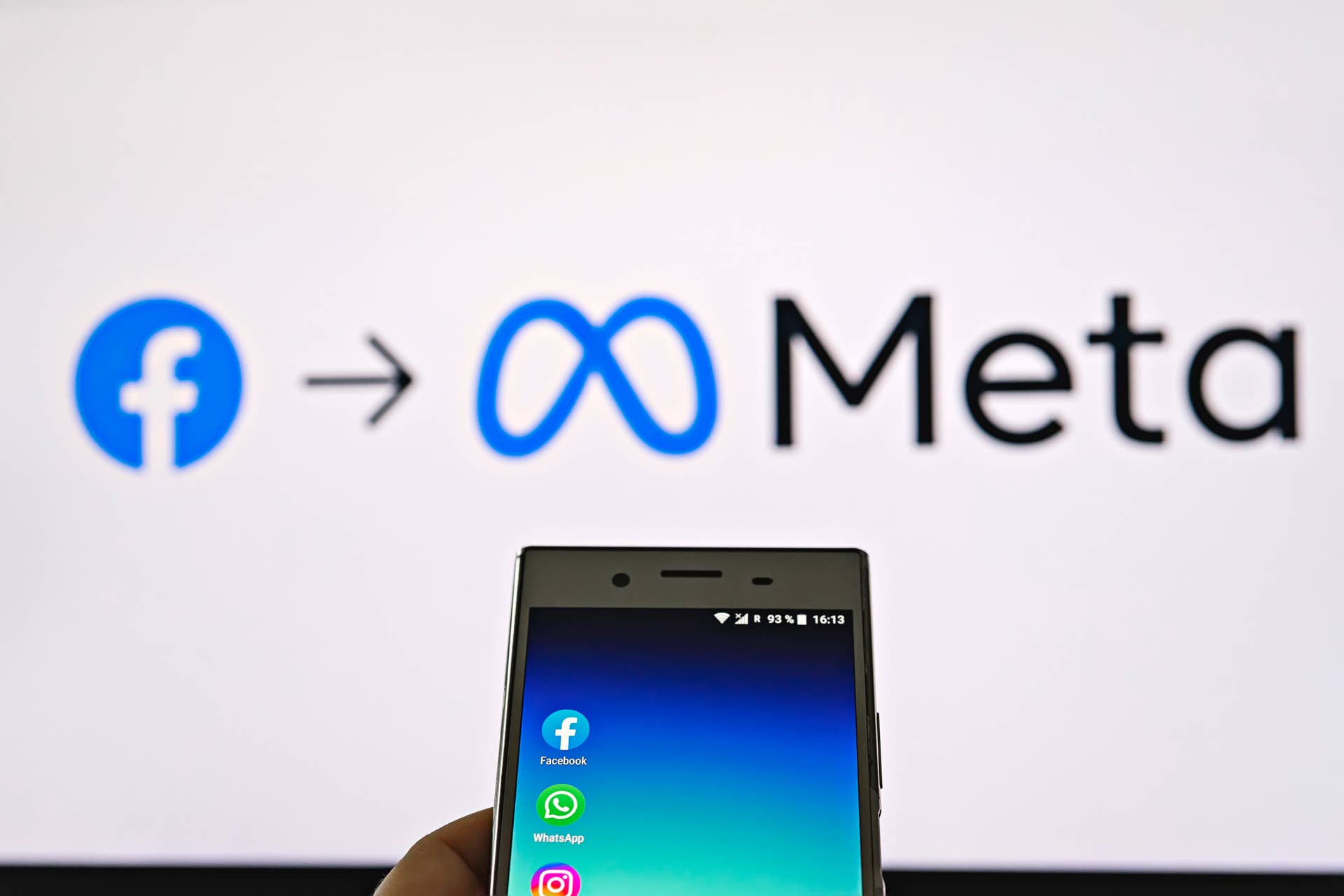 Meta faces landmark trial in New Mexico with billion-dollar stakes ...
