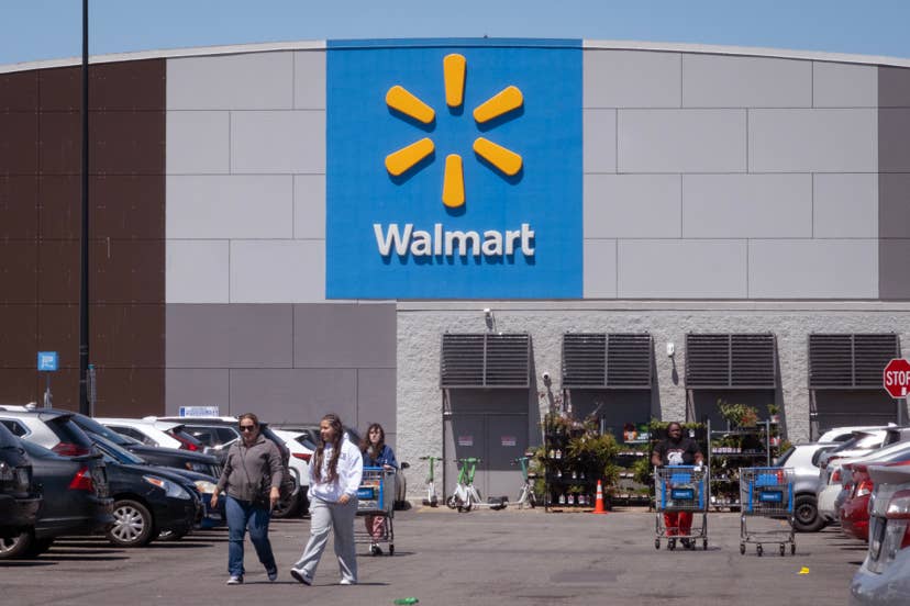 Walmart makes quiet move as Amazon delivery threat grows - TheStreet