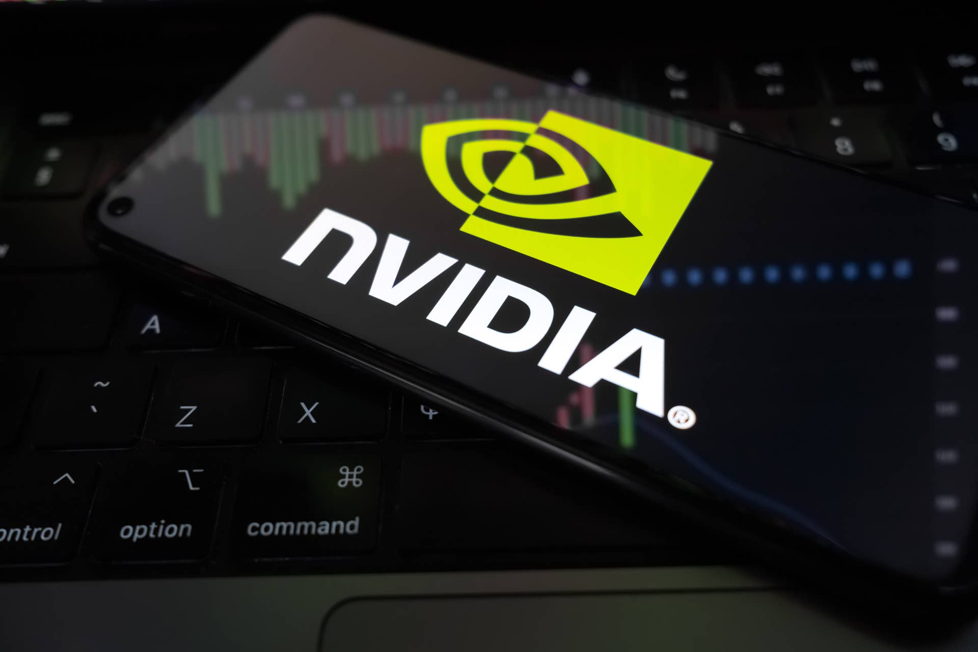 يوجه الرئيس التنفيذي لشركة Nvidia Jensen Huang رسالة قوية إلى العملاء الرئيسيين