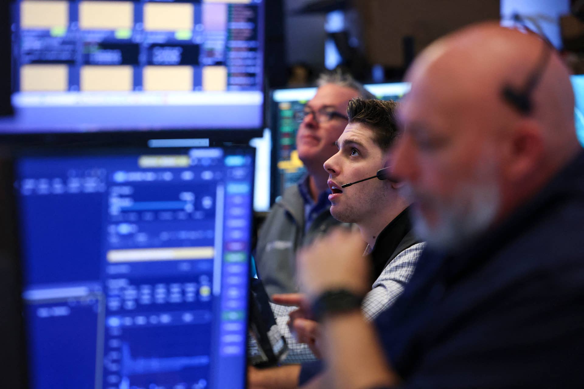 Veteran Wall Street trader sharply raises SanDisk stock price target ...