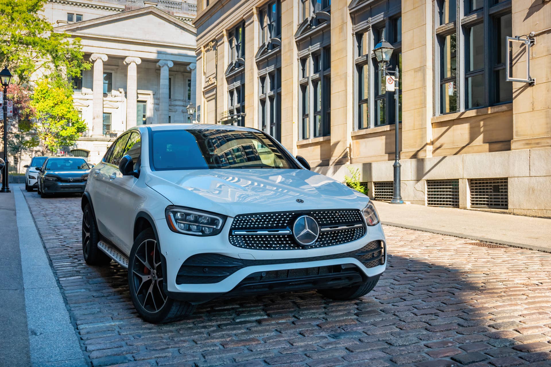 Mercedes-Benz faces a potential U.S. sales ban