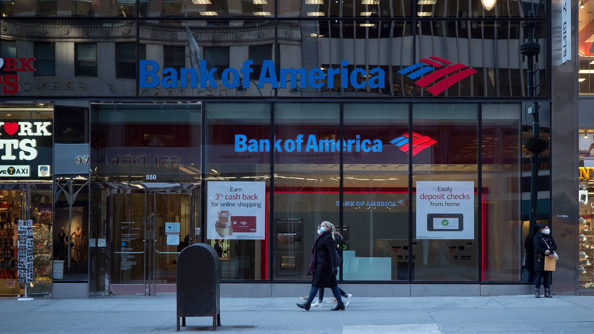 https://www.thestreet.com/.image/NDA6MDAwMDAwMDAzMDU5OTg4/bank-of-america-office-on-a-street-with-people.jpg?profile=rss