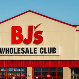BJ’s, Sam’s, Costco see big gains thanks to soaring gas prices
