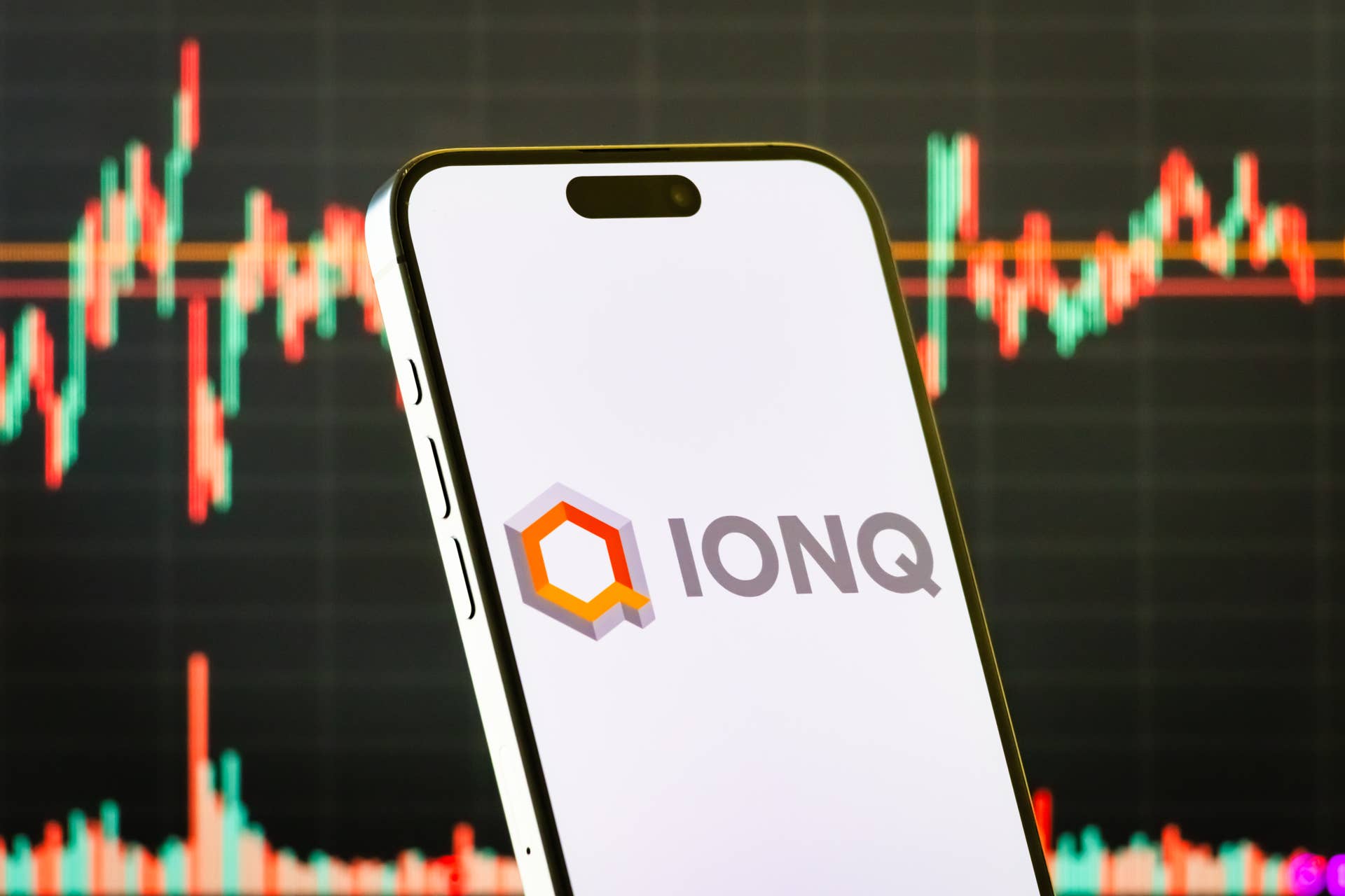 IonQ stock spikes on massive quantum announcement