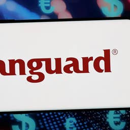 Vanguard, IRS send urgent message on 401(k)s, IRAs