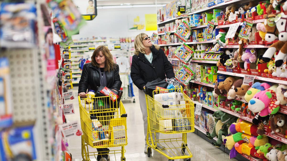 Dollar General sees shoppers make tough choices due to gas prices