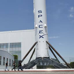 Regular investors just got a real shot at the SpaceX IPO