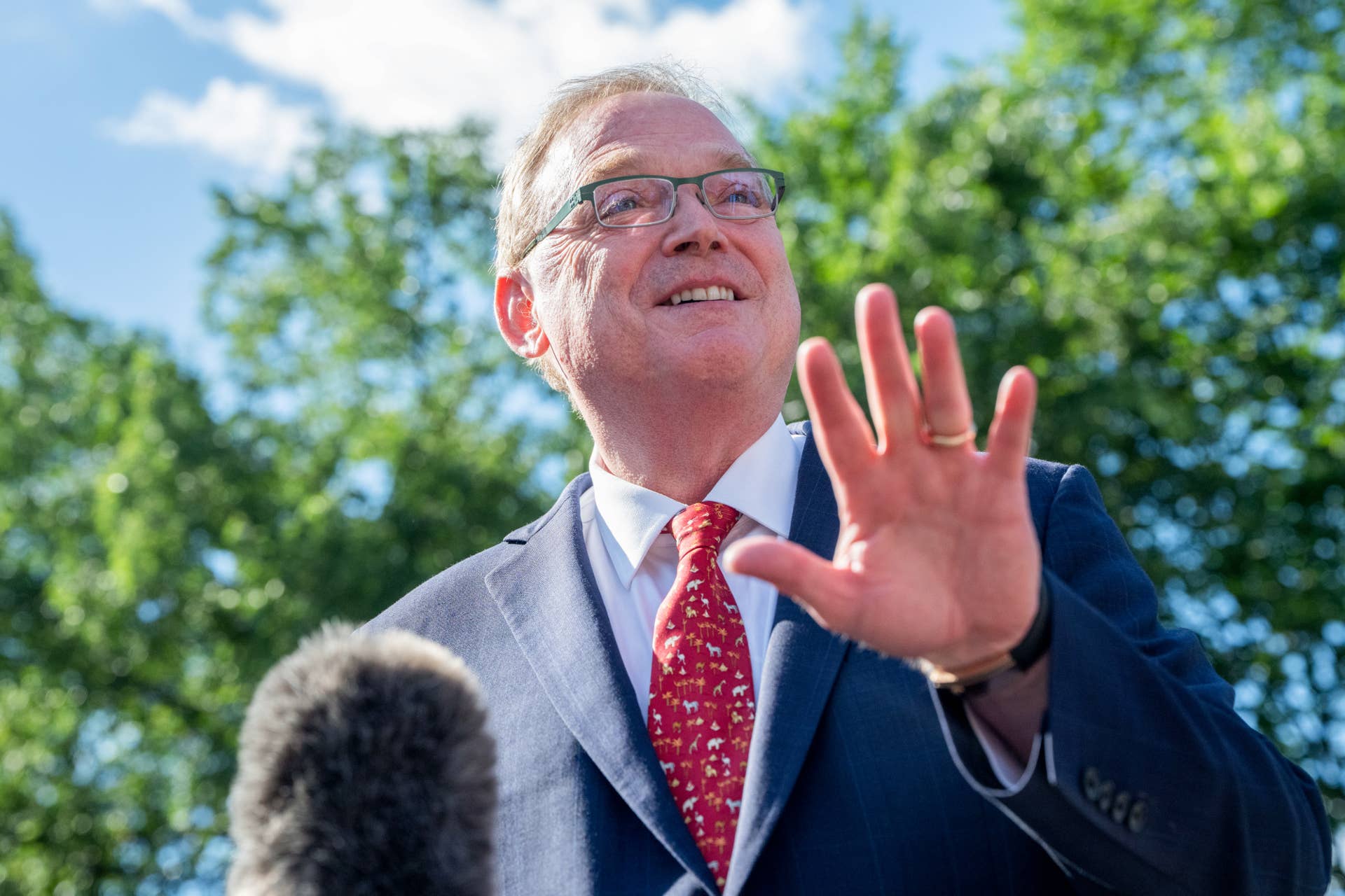 Trump’s top economic adviser issues surprise verdict on latest jobs report