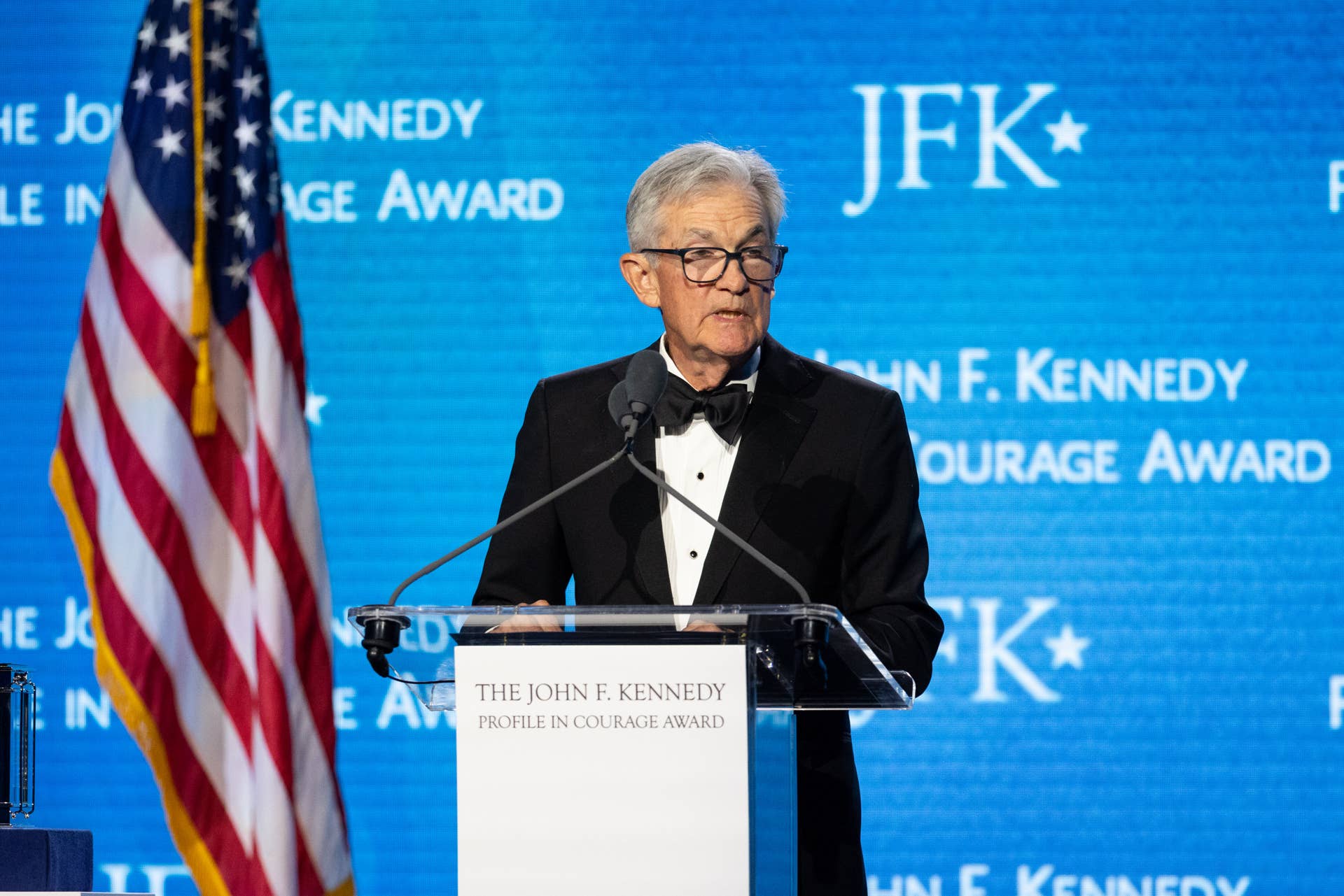 Jerome Powell breaks his silence with a warning on the Fed