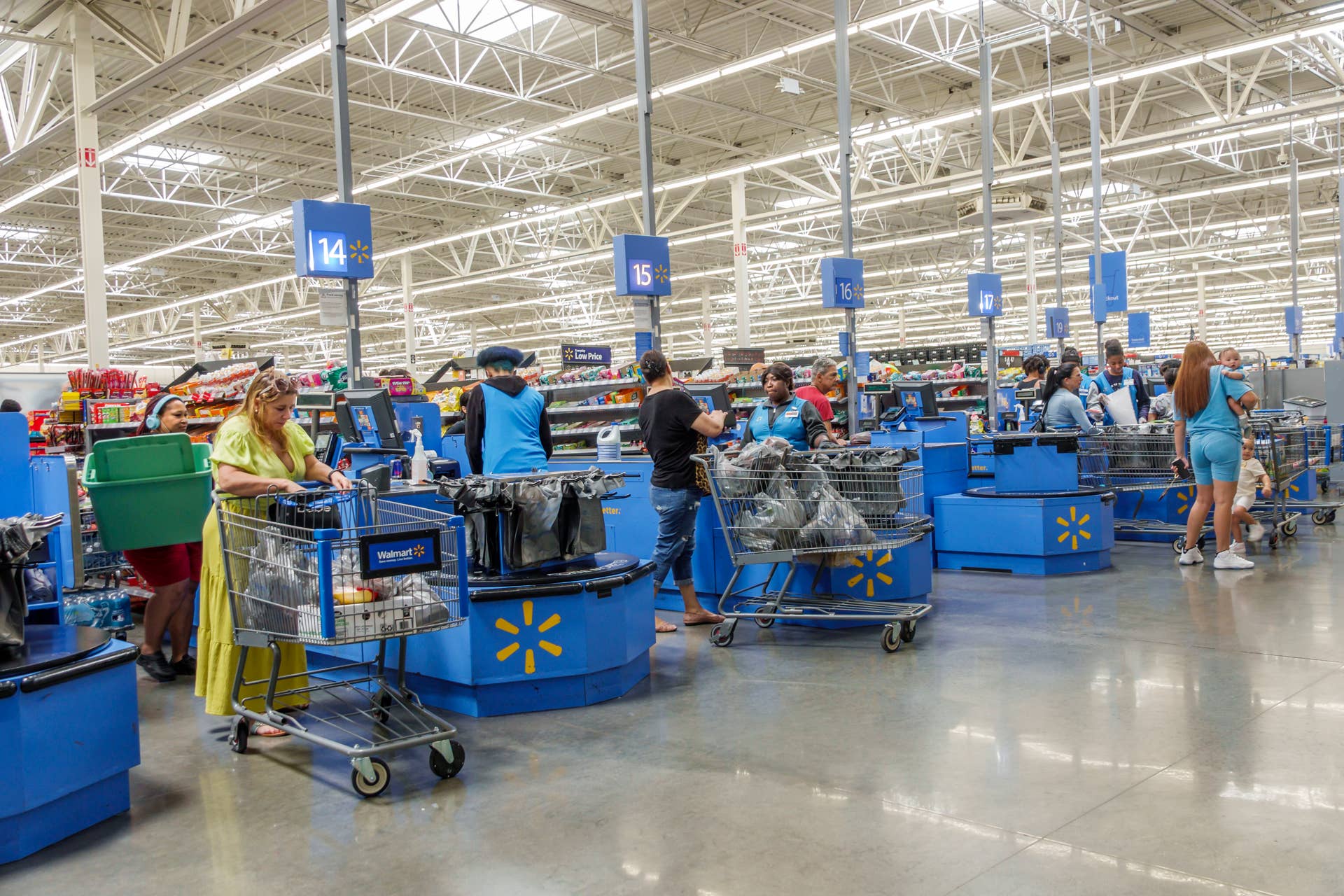 Walmart Move Walmart makes major move to lure customers from Amazon Prime Day ...