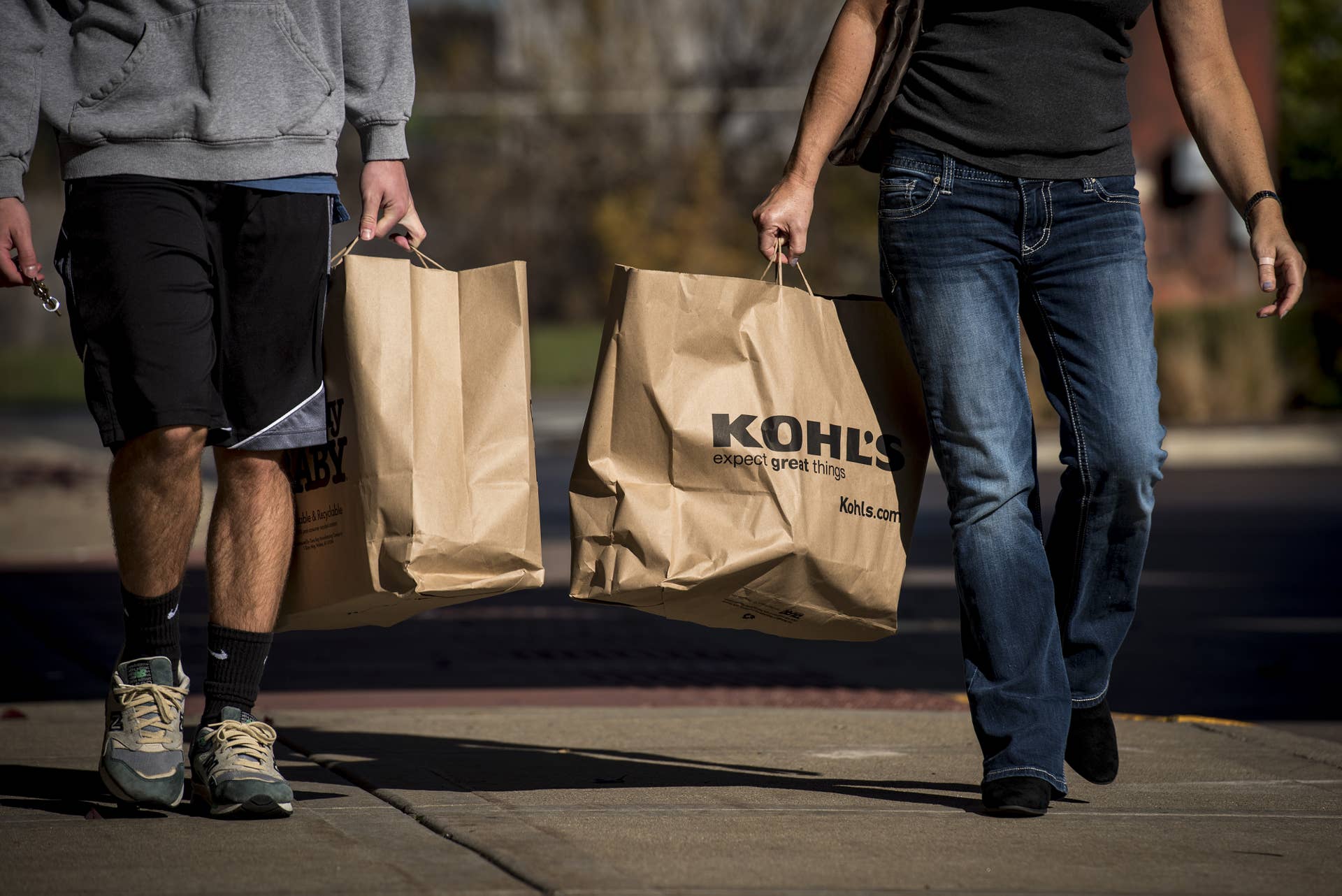 Kohl's CEO triggers major price cuts ahead of summer shopping season