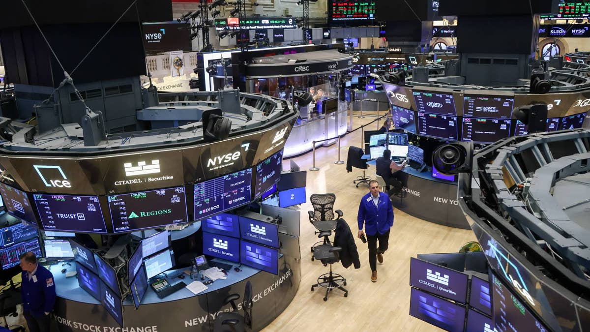 VOO shattered a barrier no ETF has cracked, here’s what it means