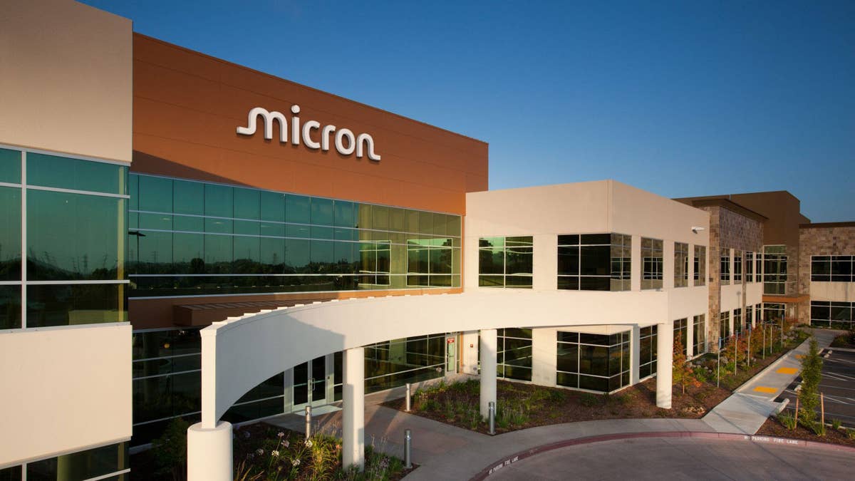 Navellier explains why Micron is better than SpaceX