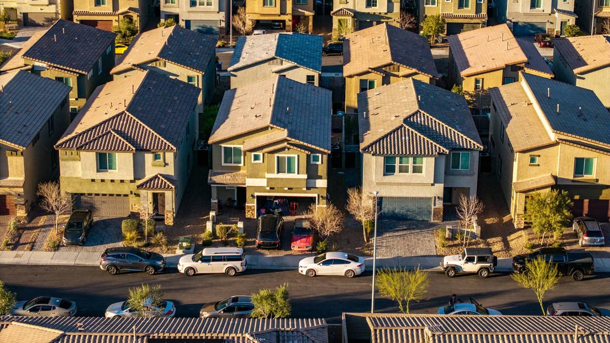 U.S. dollar gets surprising jolt from housing slump