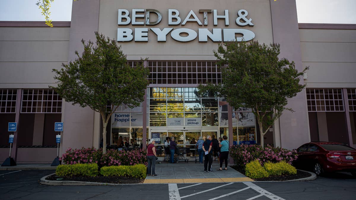 Bed Bath & Beyond bets $53 million on beating Zillow, Redfin