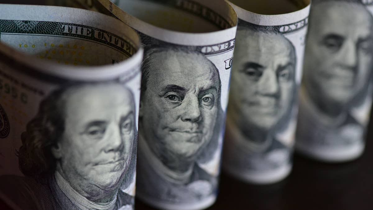 Central banks just turned on the dollar for the first time
