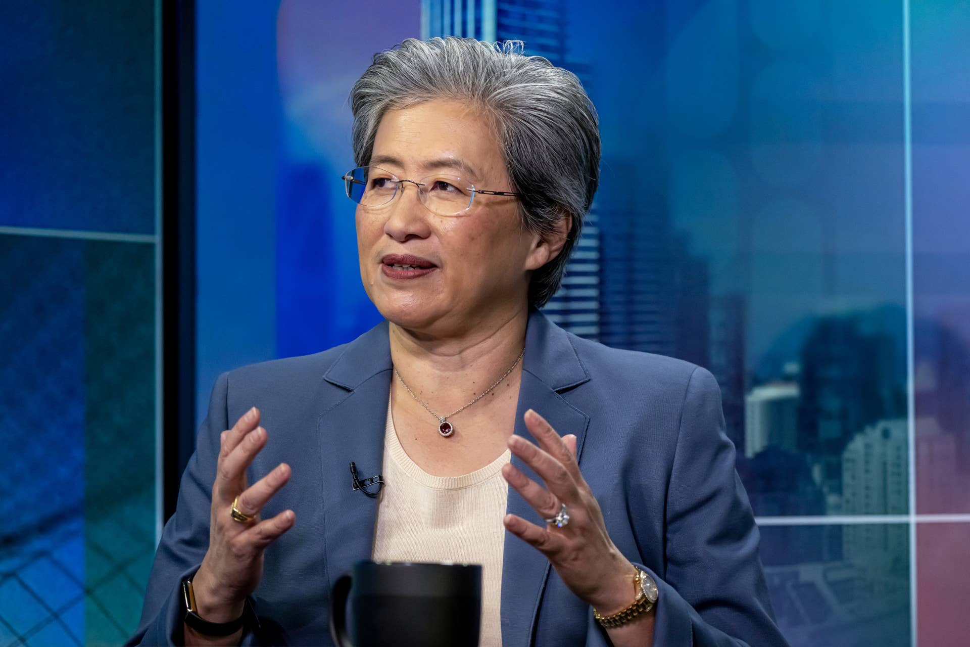 5-star analyst sets jaw-dropping AMD stock price target - TheStreet