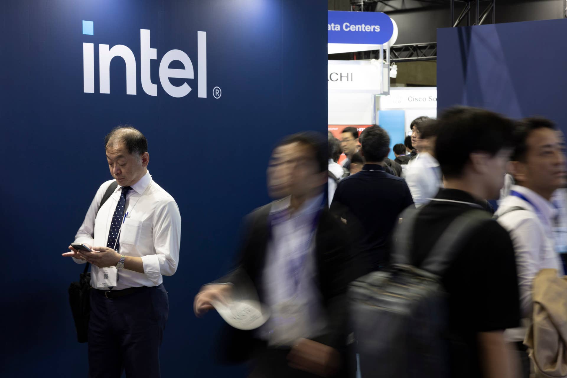 Intelwon Poop Why Goldman won't pick Intel over its rivals just yet - TheStreet