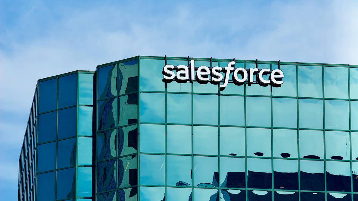 Salesforce bets another $1 billion despite AI spending cratering its stock