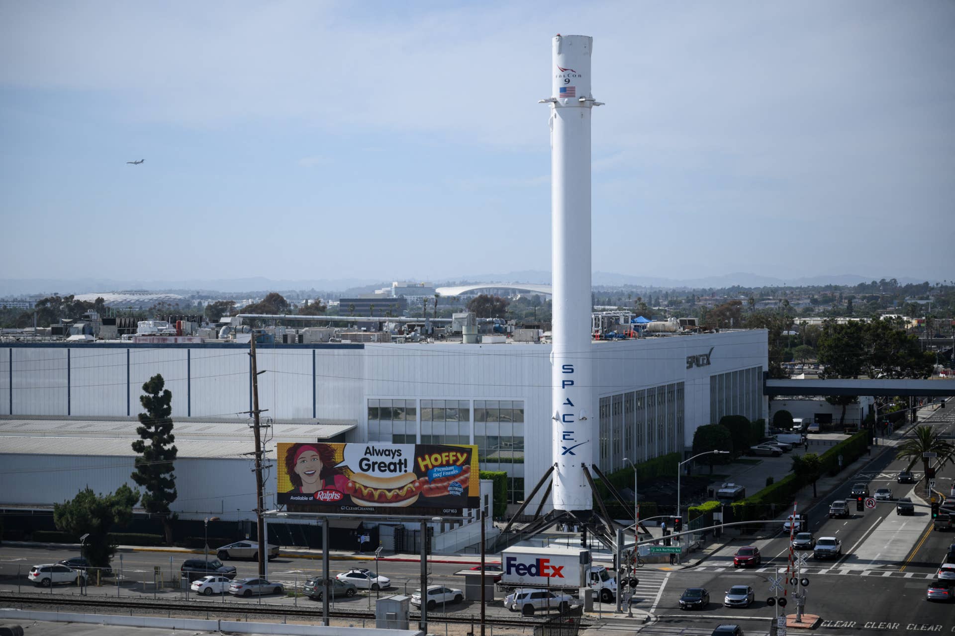 Wall Street Unveils SpaceX Targets, From $205 to $800