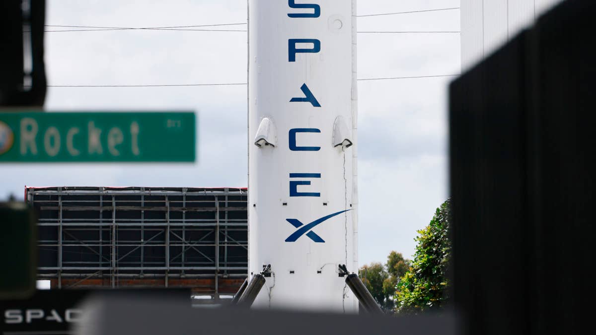 Beaten-down stock lets you buy SpaceX below market price