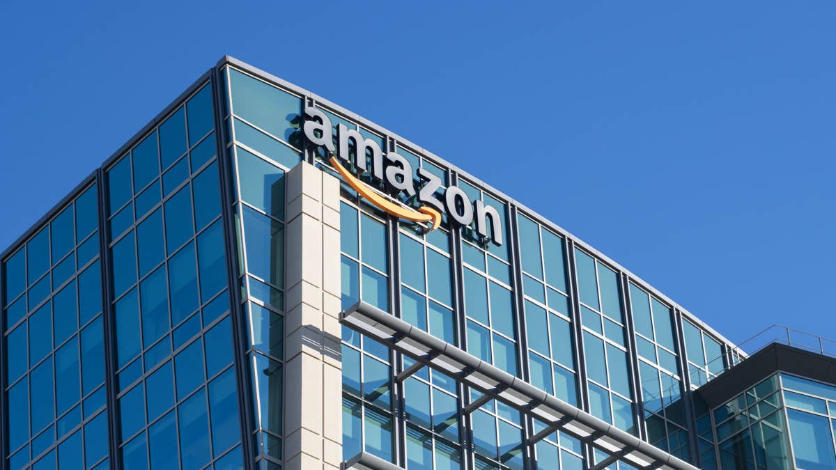 Amazon is finally taking the fight to Starlink