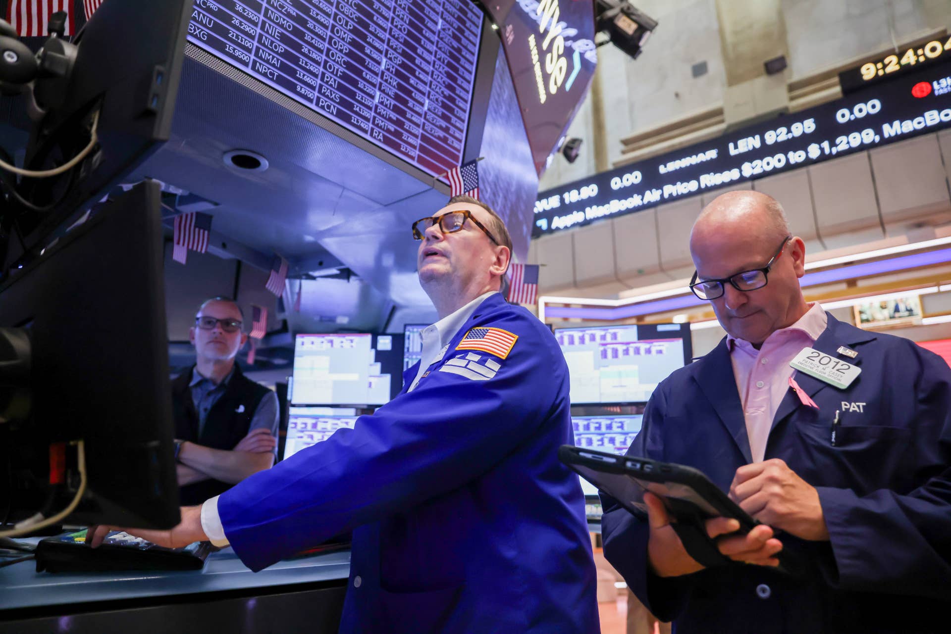 Wells Fargo doubles down on stock market and AI - TheStreet