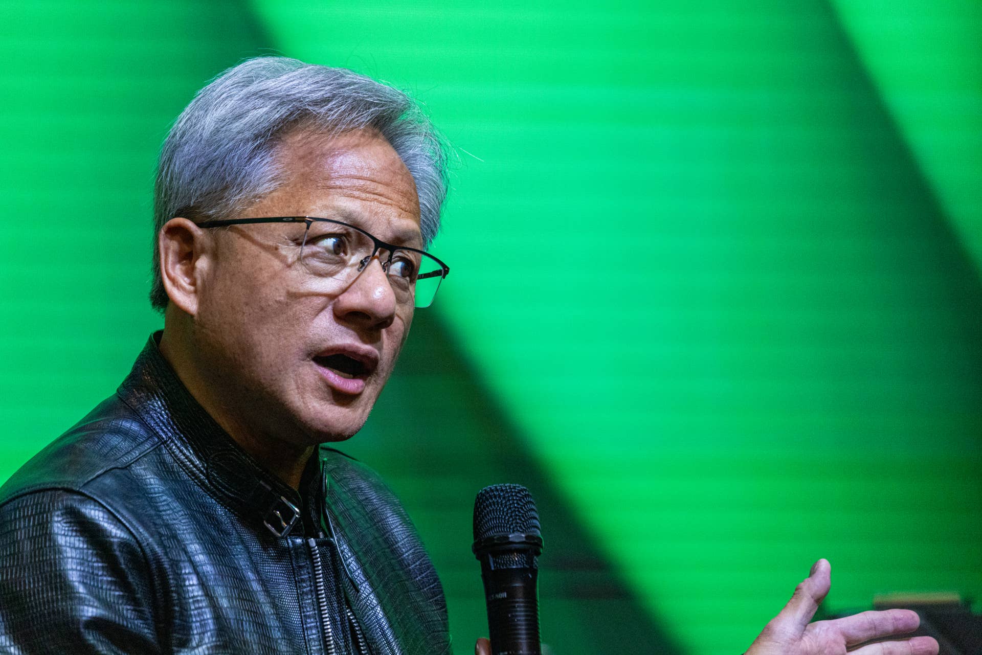 Nvidia rivals get a rare break in AI race