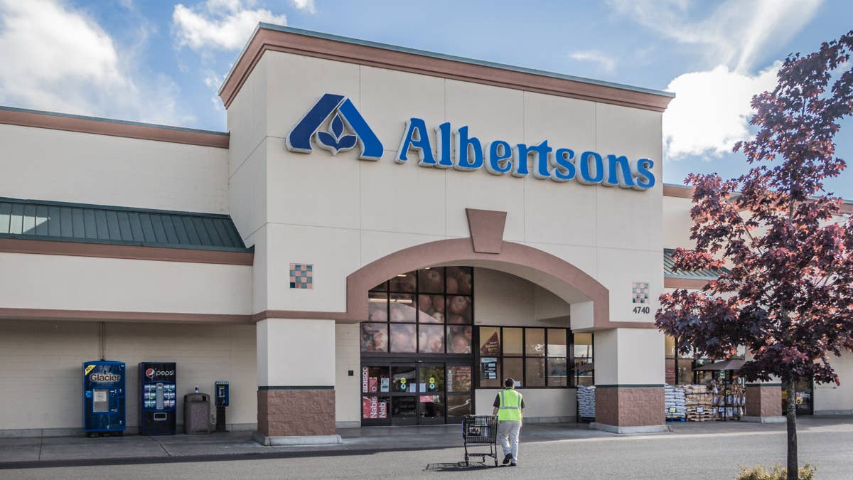 Albertsons stock in hot water after sobering reveal - thestreet.com