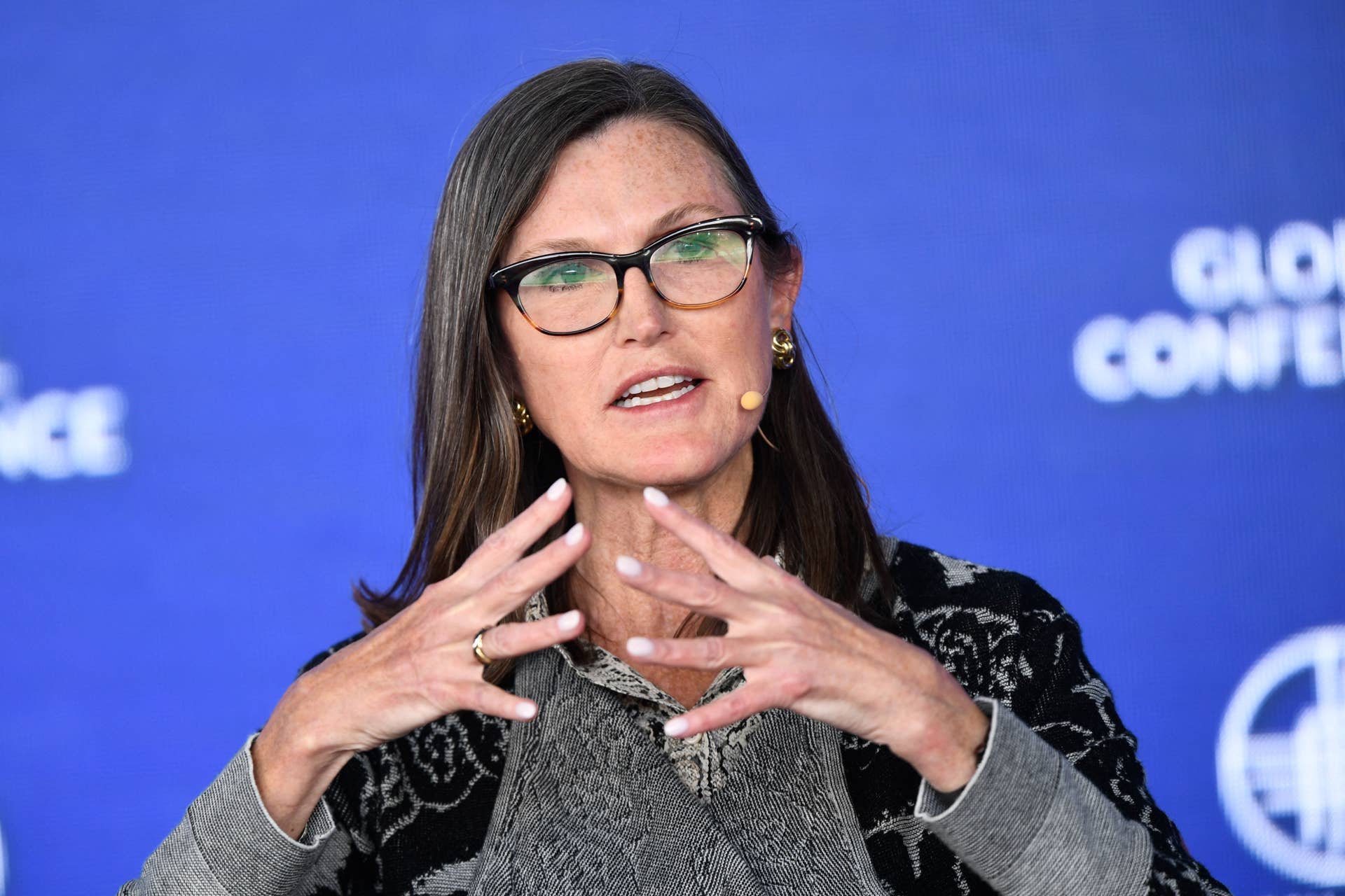 Cathie Wood buys $8.7 million of beaten-down AI stock