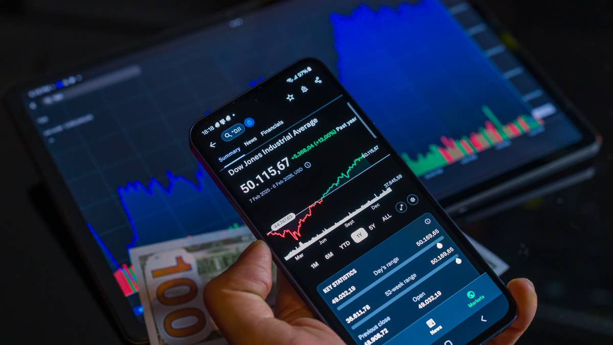Dow Jones bank stock hits record high on surprise jobs report