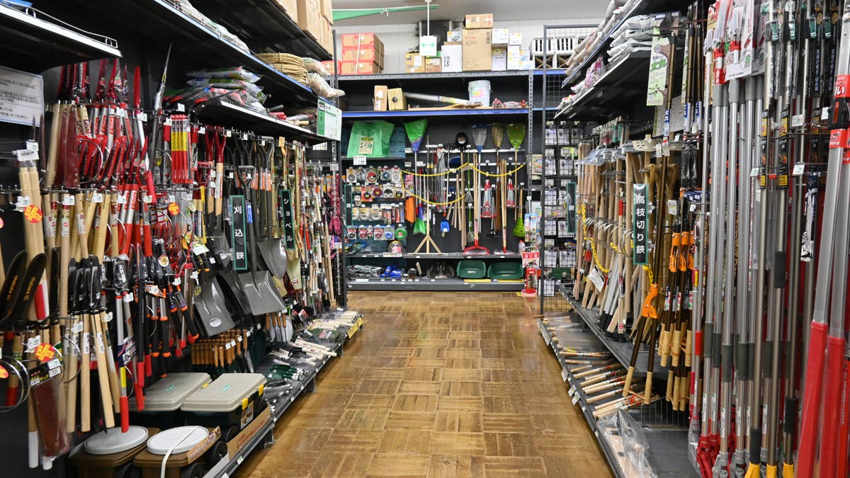 43-year-old beloved Home Depot rival hardware chain store closes