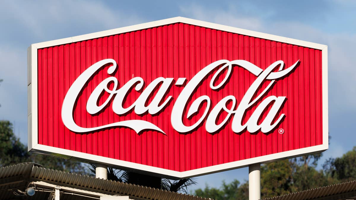 How many employees does Coca-Cola have? Its workforce & layoffs explained