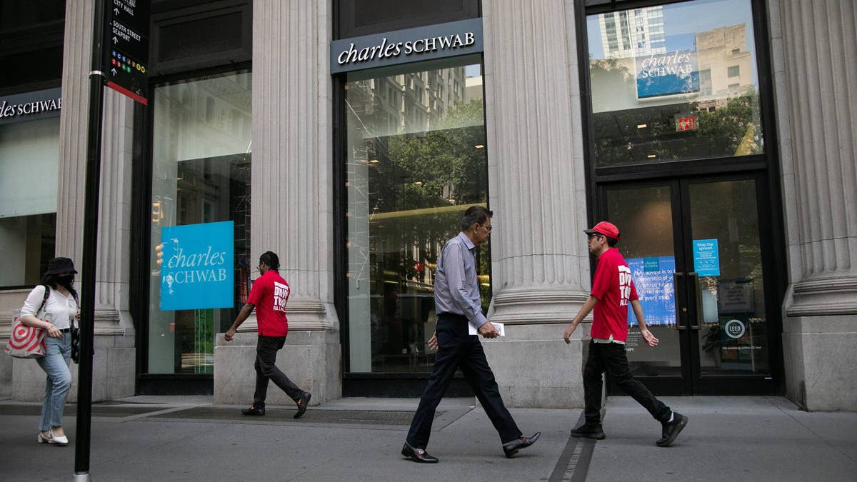 Schwab SCHD holders are missing its ideal dividend ETF match