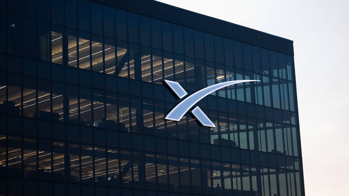 JPMorgan doubles down on SpaceX verdict on key update