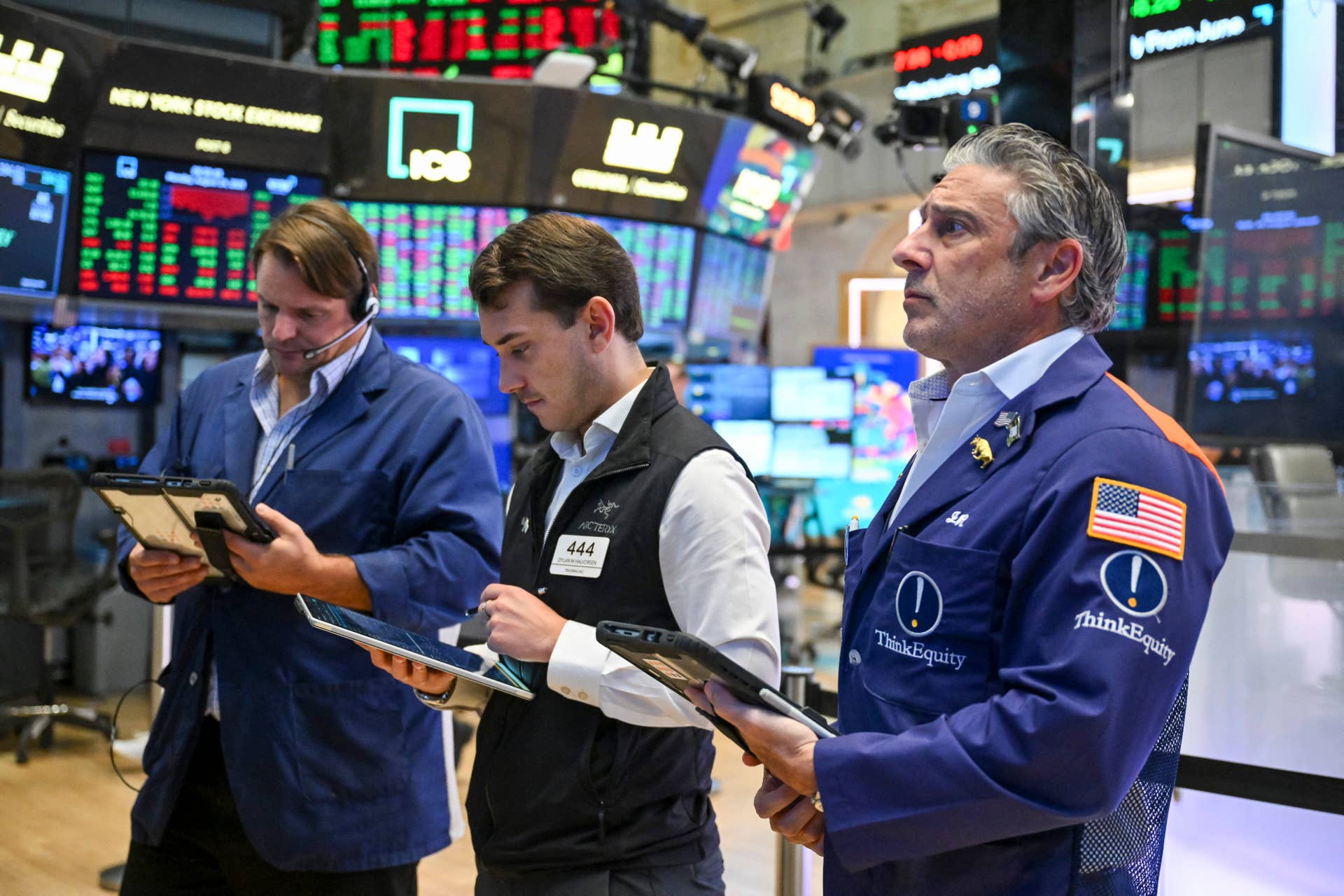 Will a Fed rate hike hurt stocks? Here’s how to position now