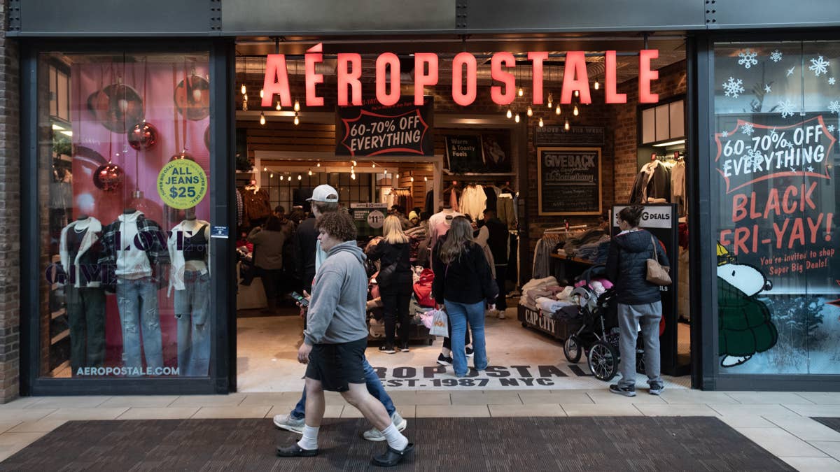 Aéropostale helps bring back once-controversial brand