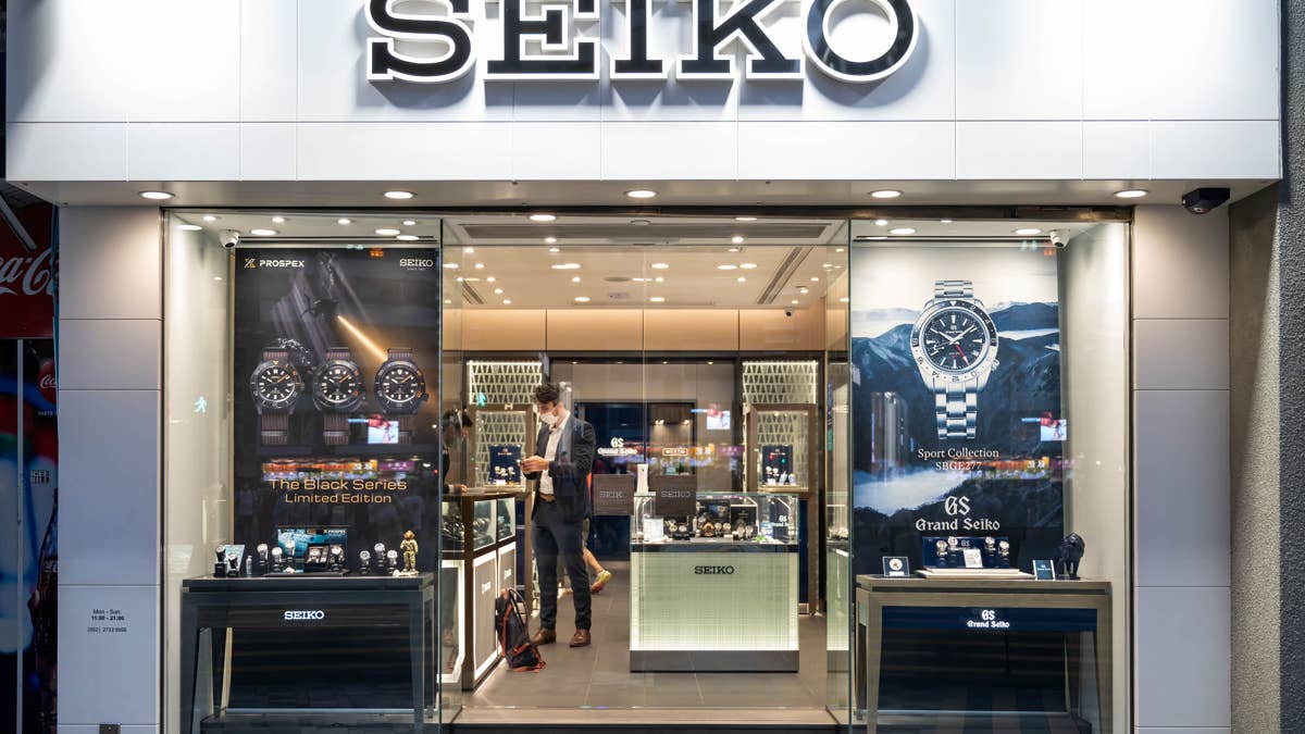 Amazon is selling a $315 luxury Seiko watch for $209
