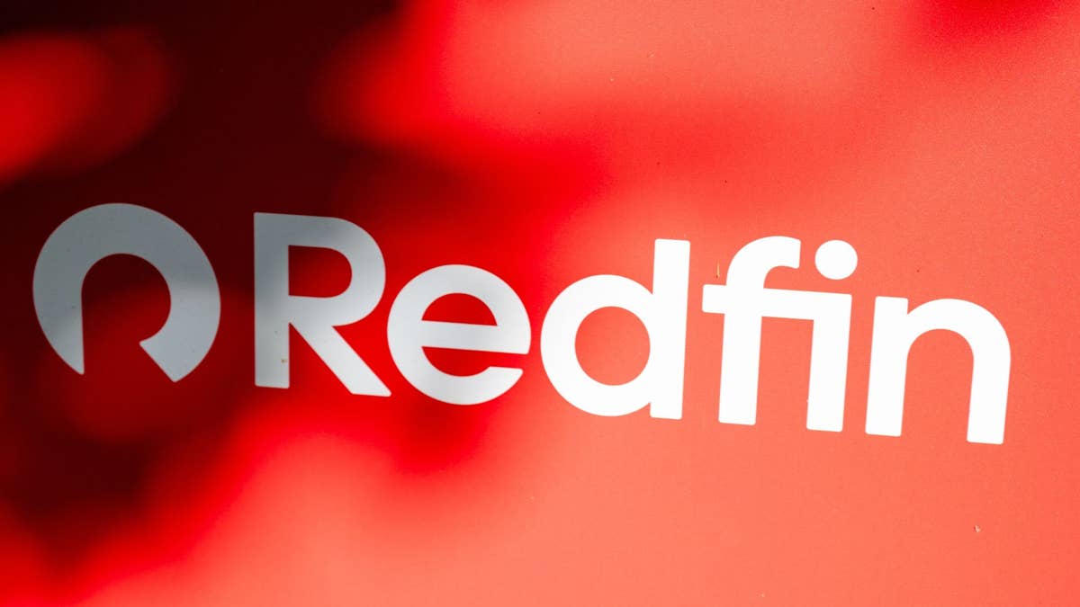 Redfin sends warning on mortgage rates, housing market