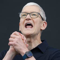 A $650 smartphone takes aim at Apple and Samsung’s surging repair costs