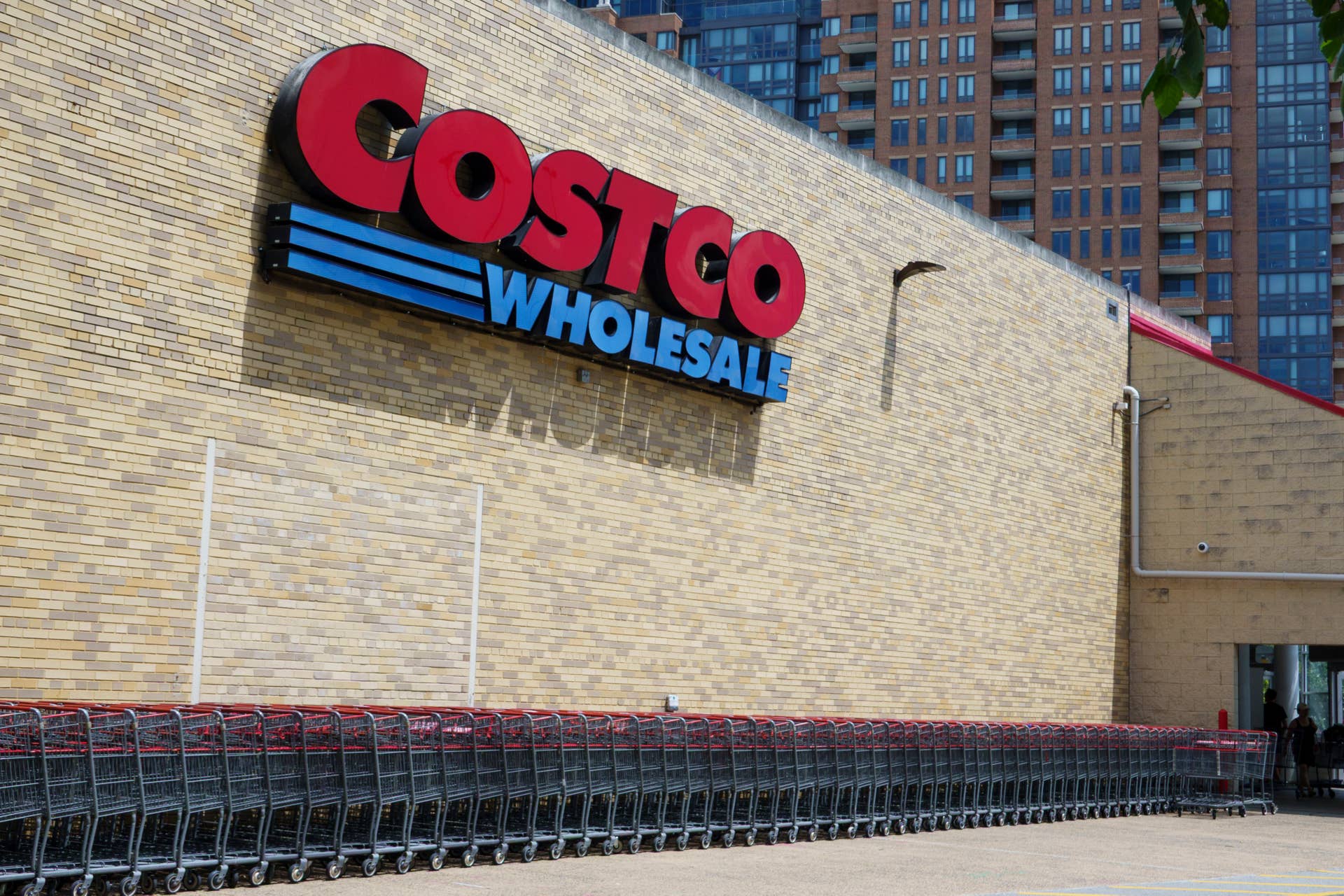 Costco Is Selling Medicare Plans. Don't Buy on Brand Alone