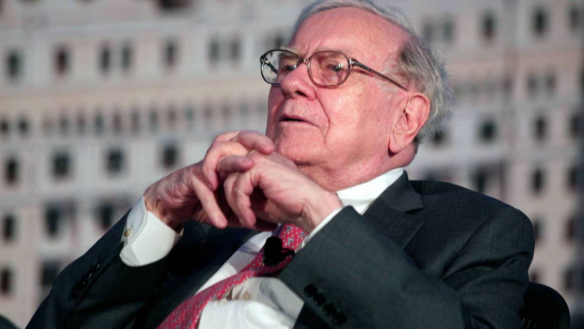 Warren Buffett explains investing sin Munger called 'thumb-sucking'