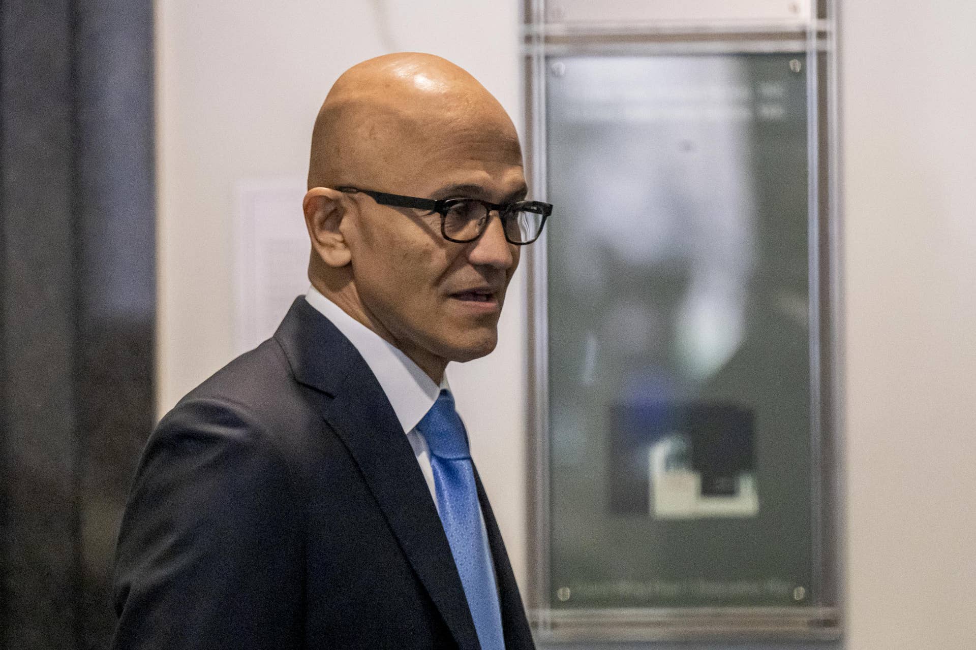 Microsoft drops $101.9 billion surprise as AI reshapes company - thestreet.com