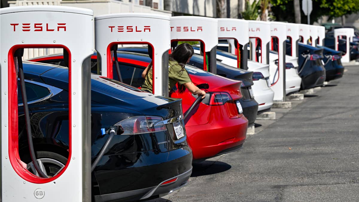 Tesla stock investors stand to gain from U.S. power grid