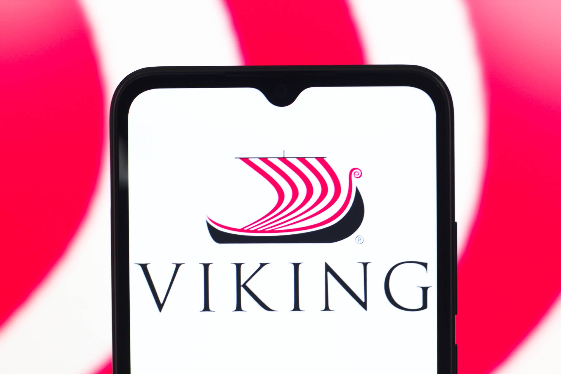 Jim Cramer makes bold Viking Holdings stock recommendation