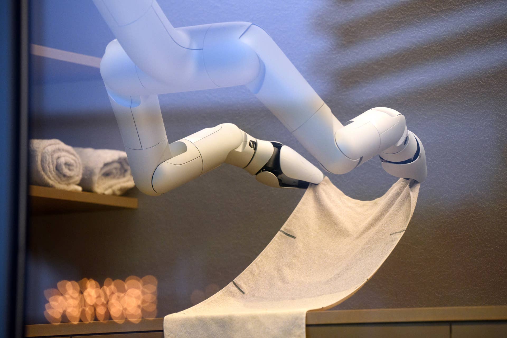 Japanese startup is building Optimus robot rival inspired by "Iron Man"
