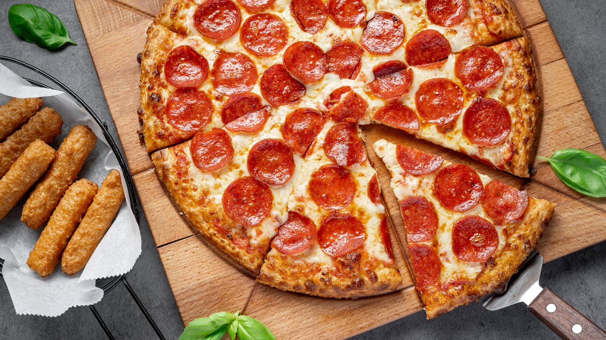 Popular pizza dining chain franchisee closes 13 locations